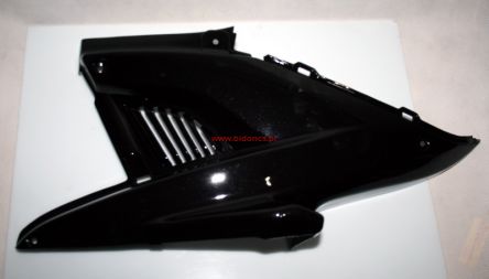 Owiewka dolna boczna lewa Yamaha Aerox