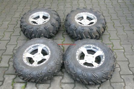 Komplet felg i opon do ATV
