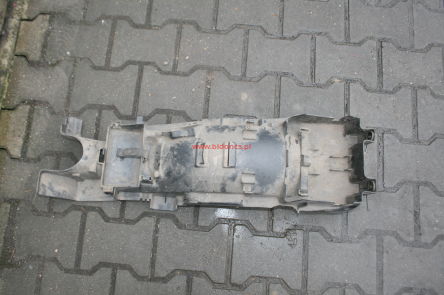 Błotnik tył nadkole Yamaha XJ600