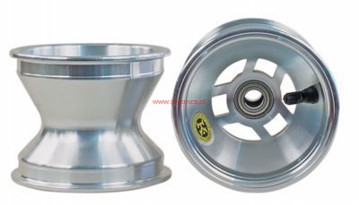 Felga aluminiowa przednia AMV 130 mm Racing
