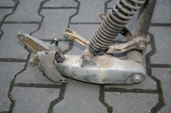 Amortyzator przednie Peugeot Speedfight