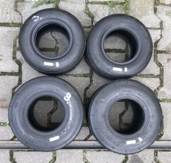 Komplet opon kartingowych marki Bridgestone slik nr.8  4/10-5 5/11-5