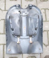 Owiewka wewnętrzna stacyjki Piaggio Liberty